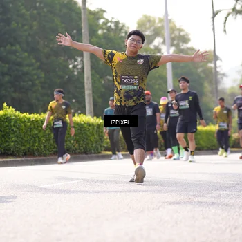 Runner Photo 6588822