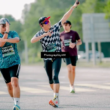 Runner Photo 6588847