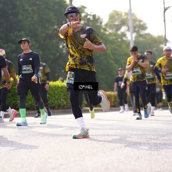 Runner Photo 6588864