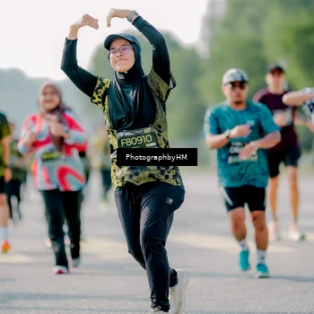 Runner Photo 6588898