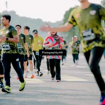 Runner Photo 6588923
