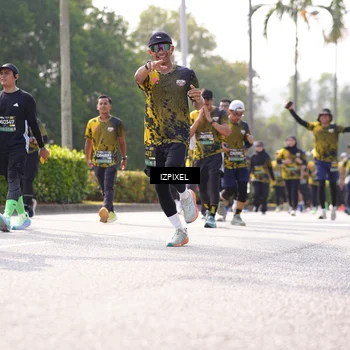 Runner Photo 6588965