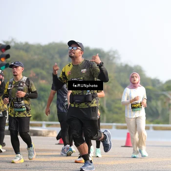 Runner Photo 6588971
