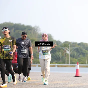 Runner Photo 6588976