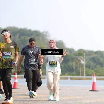 Runner Photo 6588978