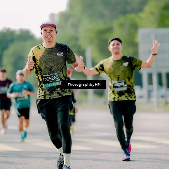 Runner Photo 6588999