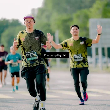Runner Photo 6589015