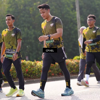 Runner Photo 6589032