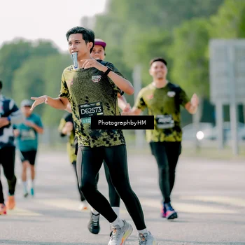 Runner Photo 6589047