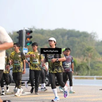 Runner Photo 6589109