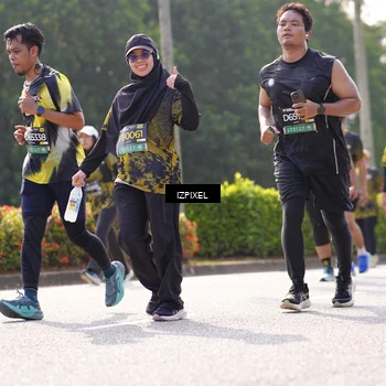 Runner Photo 6589136