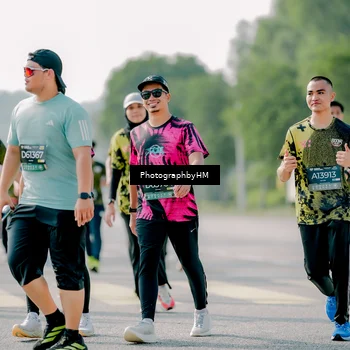 Runner Photo 6589144