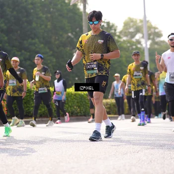 Runner Photo 6589246