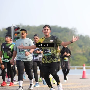 Runner Photo 6589277