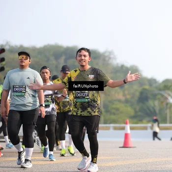 Runner Photo 6589279