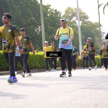 Runner Photo 6589317
