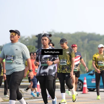 Runner Photo 6589323
