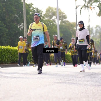Runner Photo 6589373