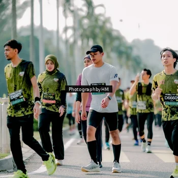 Runner Photo 6589465