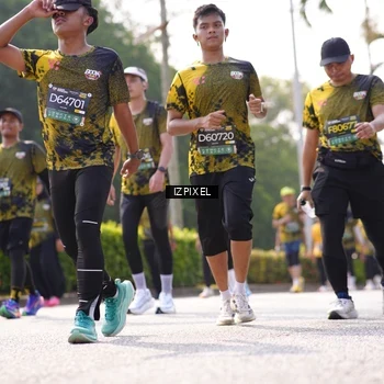 Runner Photo 6589479