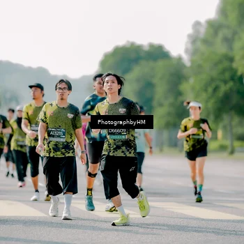 Runner Photo 6589486