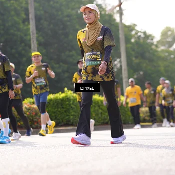 Runner Photo 6589541