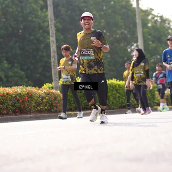 Runner Photo 6589633