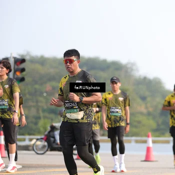 Runner Photo 6589677