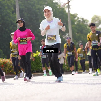 Runner Photo 6589718