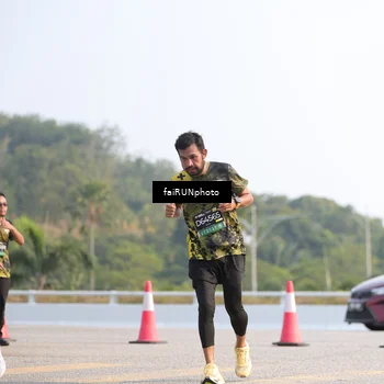 Runner Photo 6589734