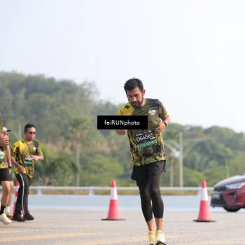 Runner Photo 6589737