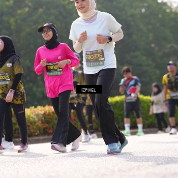 Runner Photo 6589768
