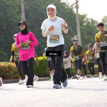 Runner Photo 6589793