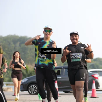 Runner Photo 6589834