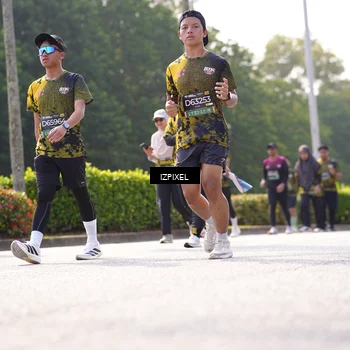 Runner Photo 6589888