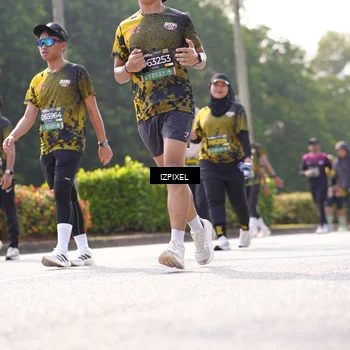 Runner Photo 6589895