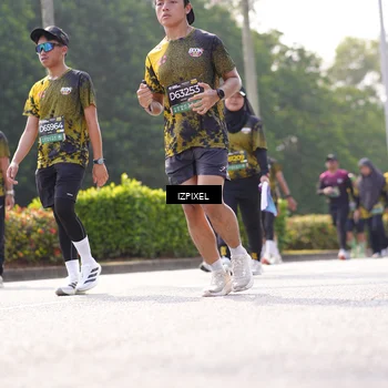 Runner Photo 6589912