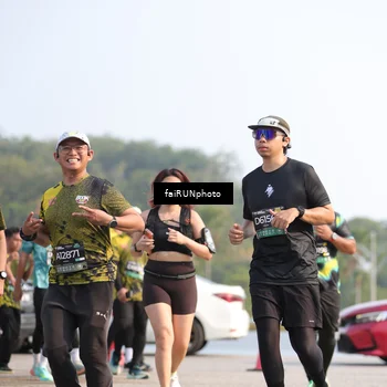 Runner Photo 6589917