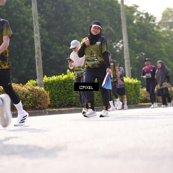 Runner Photo 6589918