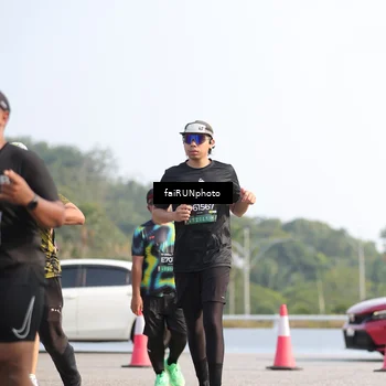 Runner Photo 6589922