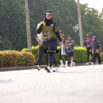 Runner Photo 6589976