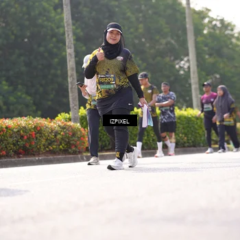 Runner Photo 6589989