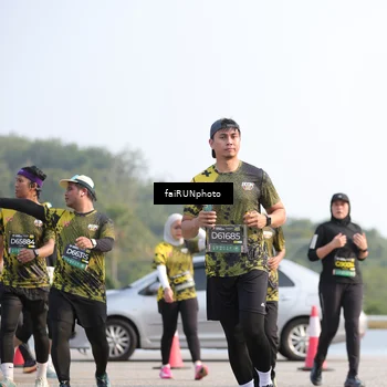 Runner Photo 6590063