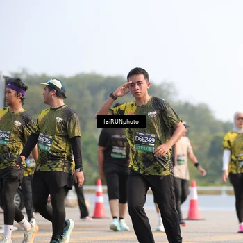 Runner Photo 6590095