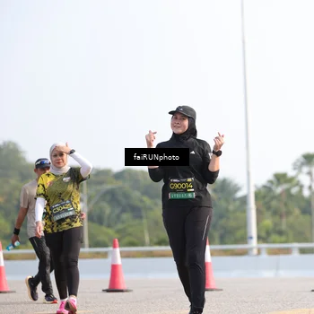 Runner Photo 6590149