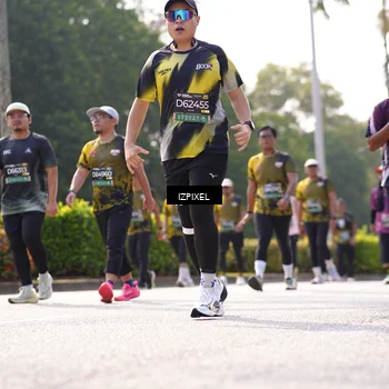 Runner Photo 6590222