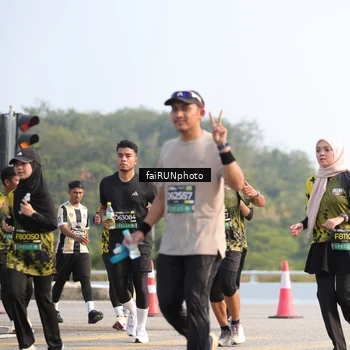 Runner Photo 6590270