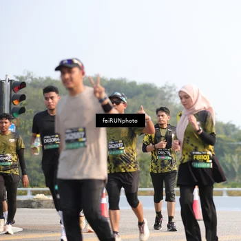 Runner Photo 6590285