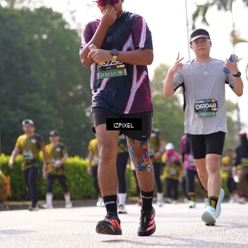 Runner Photo 6590293