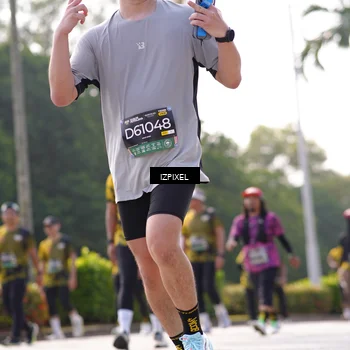 Runner Photo 6590309